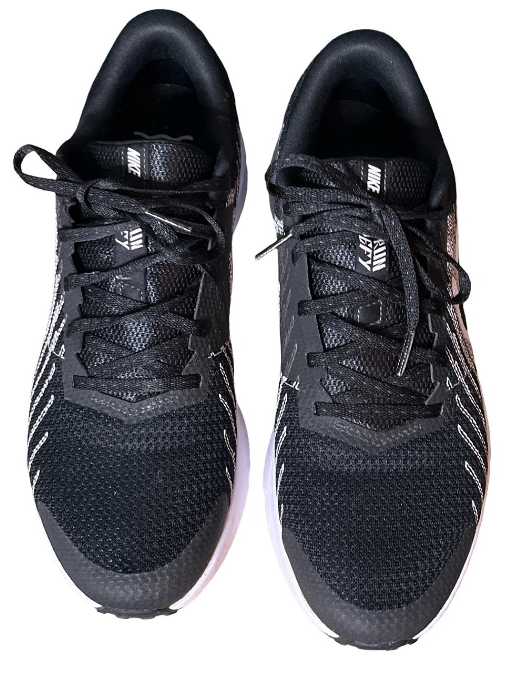 Nike Run Defy